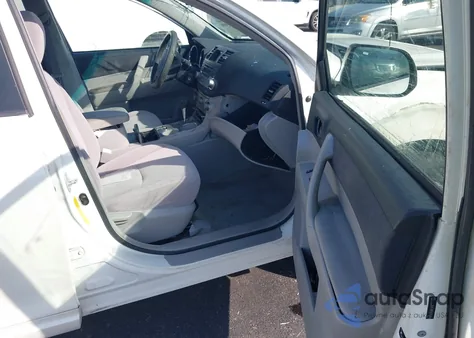 2009 Toyota Highlander from USA, damaged, VIN JTEDS41A892070496